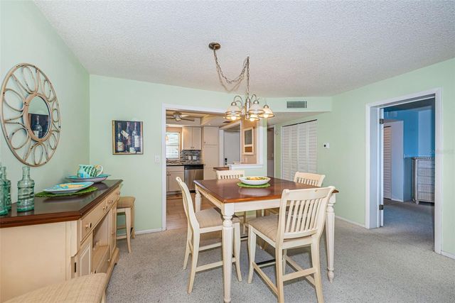 4750 COVE CIRCLE 304, St Petersburg, FL 33708