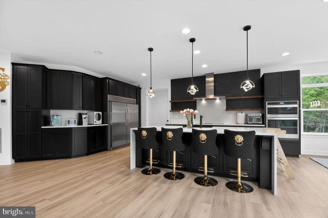 17009 HUGHES RD, Poolesville, MD 20837