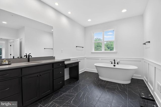 17009 HUGHES RD, Poolesville, MD 20837