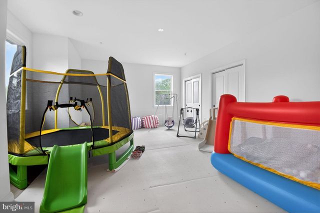 17009 HUGHES RD, Poolesville, MD 20837