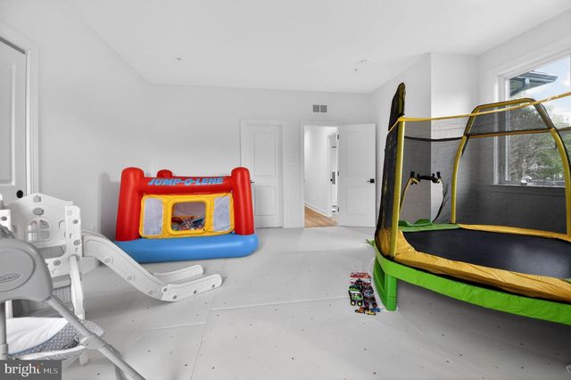 17009 HUGHES RD, Poolesville, MD 20837