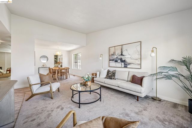 5672 Torrey Pine Ct, El Sobrante, CA 94803