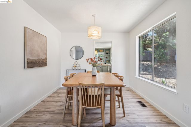 5672 Torrey Pine Ct, El Sobrante, CA 94803