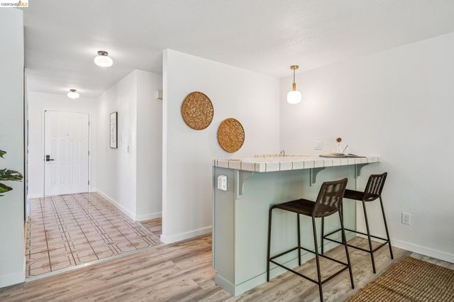 5672 Torrey Pine Ct, El Sobrante, CA 94803