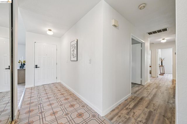 5672 Torrey Pine Ct, El Sobrante, CA 94803
