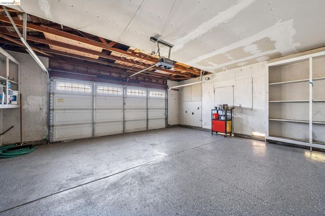 5672 Torrey Pine Ct, El Sobrante, CA 94803
