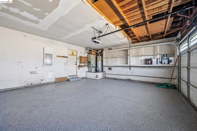 5672 Torrey Pine Ct, El Sobrante, CA 94803
