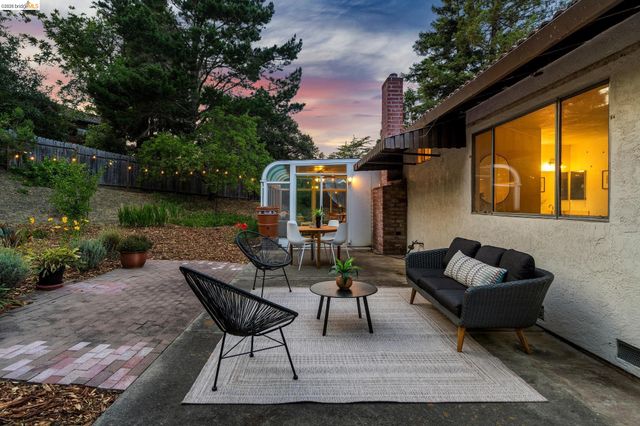 5672 Torrey Pine Ct, El Sobrante, CA 94803