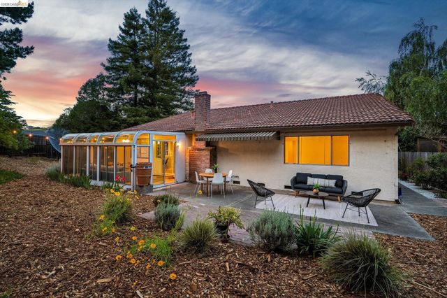 5672 Torrey Pine Ct, El Sobrante, CA 94803