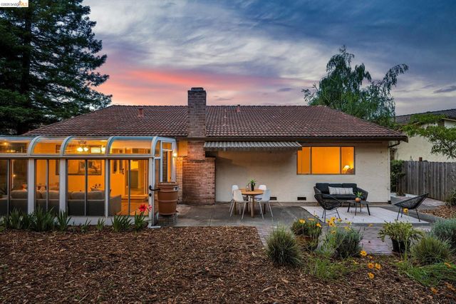 5672 Torrey Pine Ct, El Sobrante, CA 94803