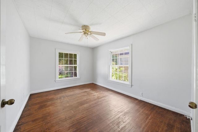 410 Live Oak Street, Pasadena, TX 77506