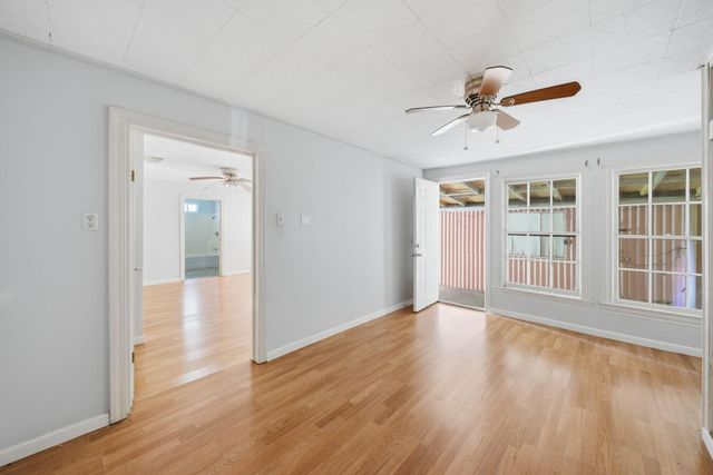 410 Live Oak Street, Pasadena, TX 77506