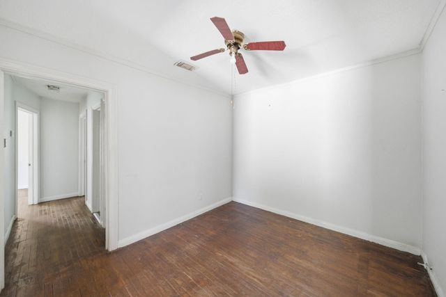 410 Live Oak Street, Pasadena, TX 77506