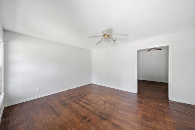 410 Live Oak Street, Pasadena, TX 77506