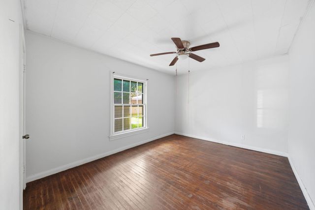 410 Live Oak Street, Pasadena, TX 77506