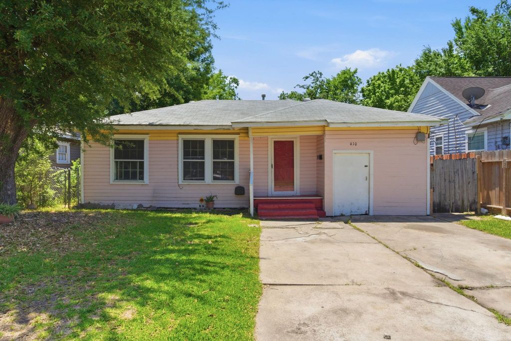 410 Live Oak Street, Pasadena, TX 77506
