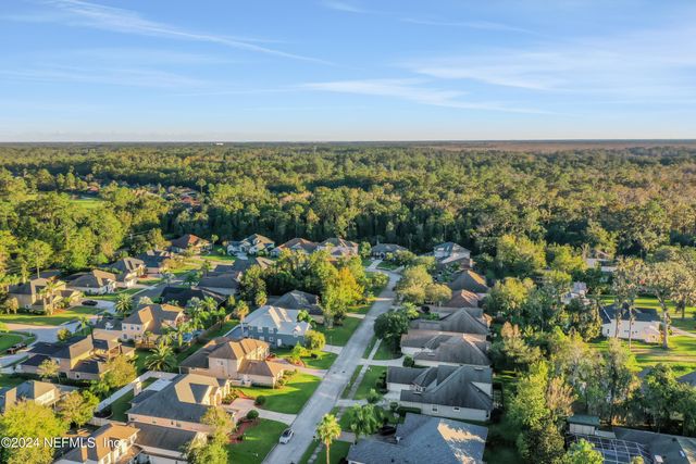 2176 AUTUMN COVE Circle, Fleming Island, FL 32003