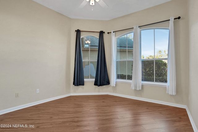 2176 AUTUMN COVE Circle, Fleming Island, FL 32003