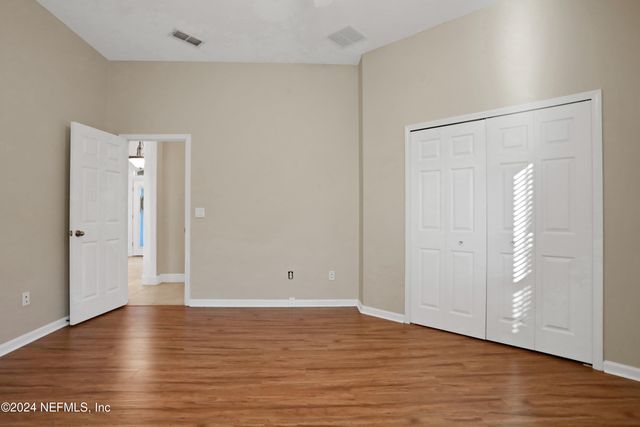 2176 AUTUMN COVE Circle, Fleming Island, FL 32003