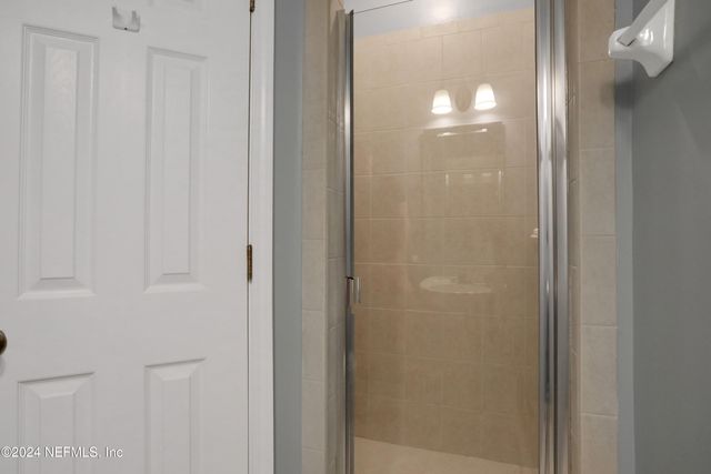 2176 AUTUMN COVE Circle, Fleming Island, FL 32003