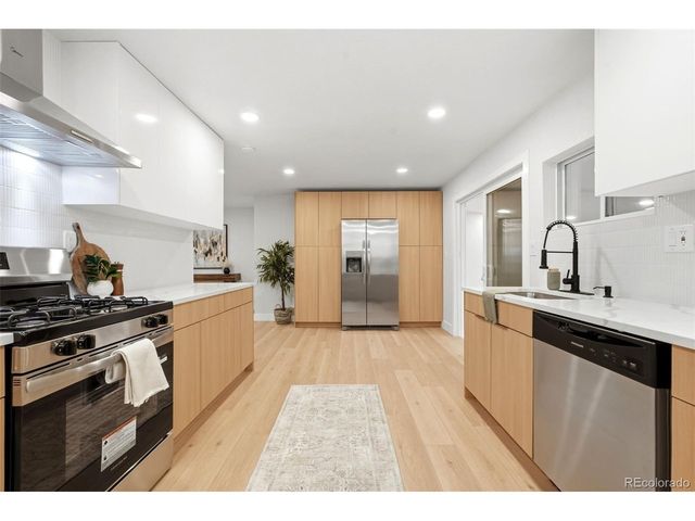 824 S Quivas St, Denver, CO 80223
