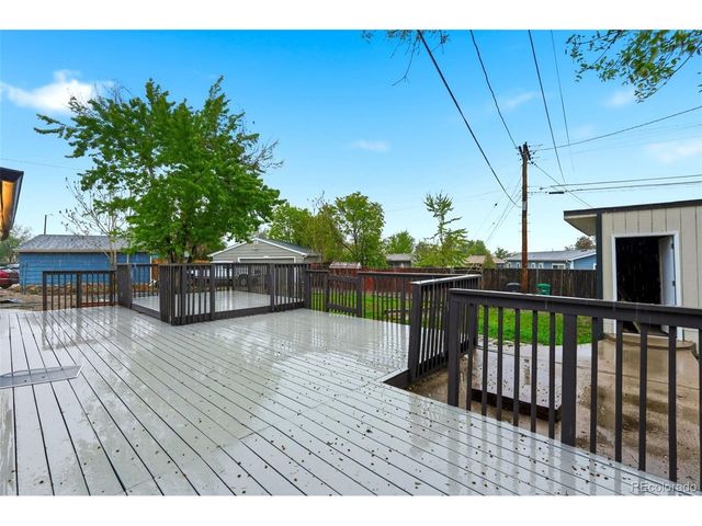 824 S Quivas St, Denver, CO 80223