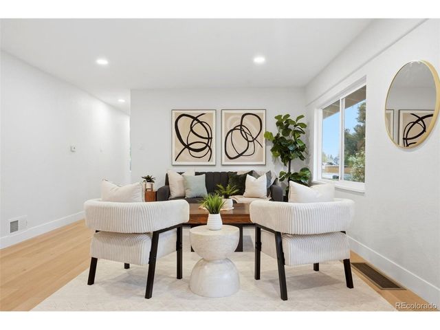 824 S Quivas St, Denver, CO 80223