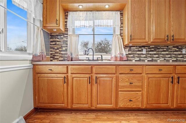 1335 Connell Street, Burton, MI 48529