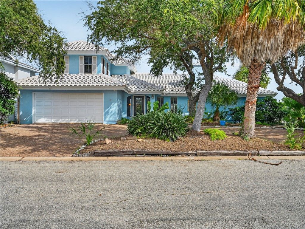 43 Blue Heron Dr, Rockport, TX 78382 — exterior