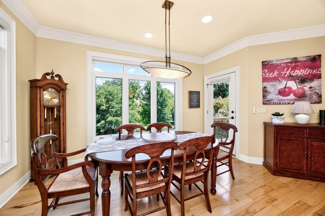 7640 Escalade Court, West Des Moines, IA 50266