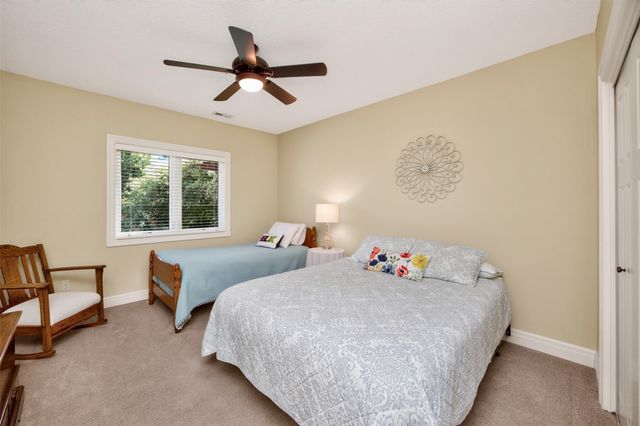 7640 Escalade Court, West Des Moines, IA 50266