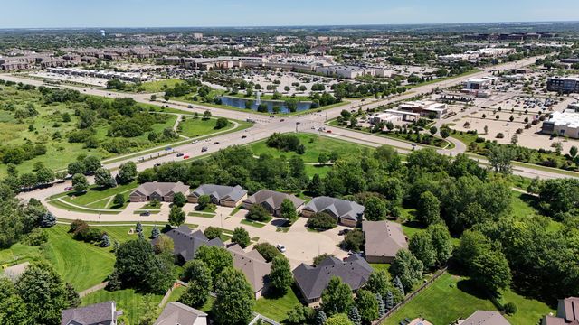 7640 Escalade Court, West Des Moines, IA 50266