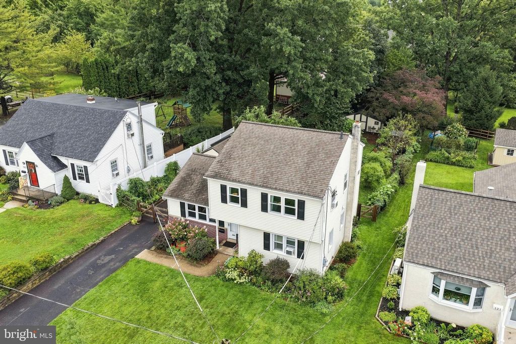 103 DILL AVE, PERKASIE, PA 18944 — photo 4