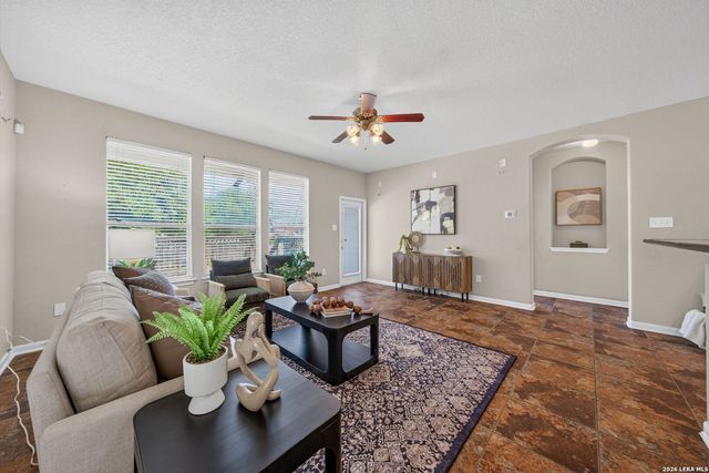 205 RANCH HOUSE RD, Cibolo, TX 78108