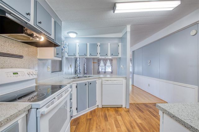 283 PELICAN DRIVE N, Oldsmar, FL 34677