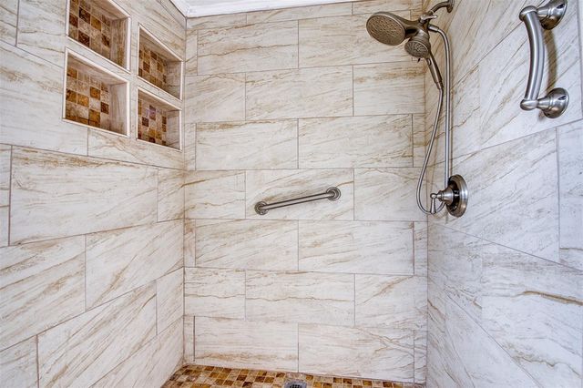 283 PELICAN DRIVE N, Oldsmar, FL 34677