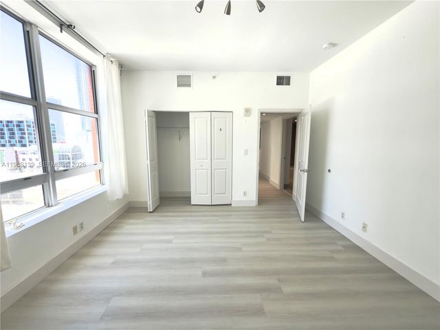 111 E Flagler St 805, Miami, FL 33131