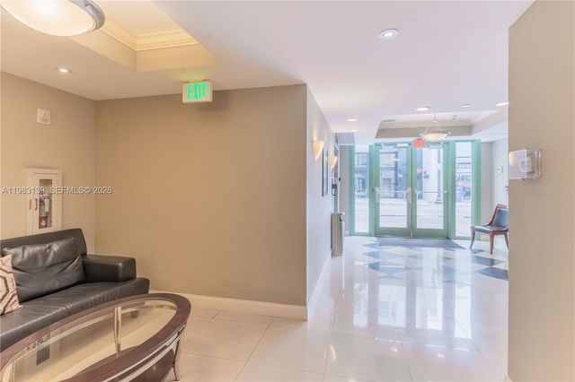 111 E Flagler St 805, Miami, FL 33131