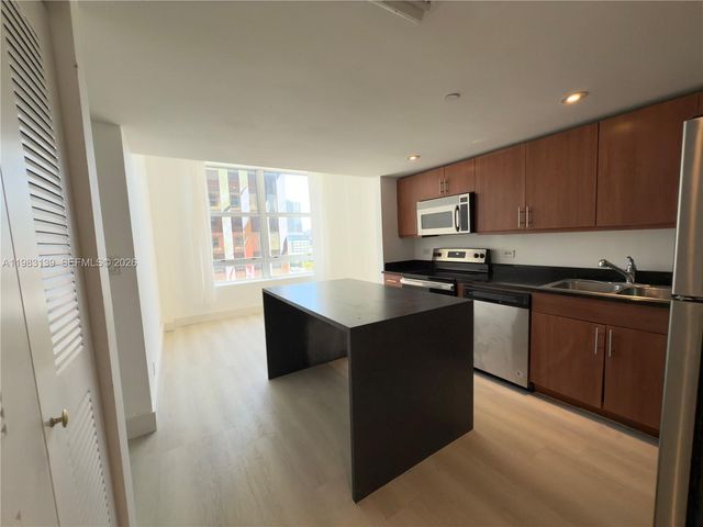 111 E Flagler St 805, Miami, FL 33131