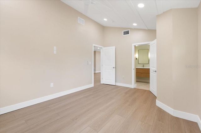 2580 SHAMROCK DRIVE, Venice, FL 34293