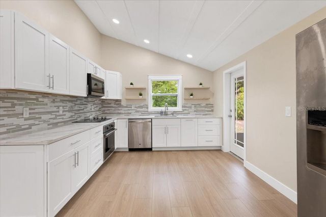 2580 SHAMROCK DRIVE, Venice, FL 34293