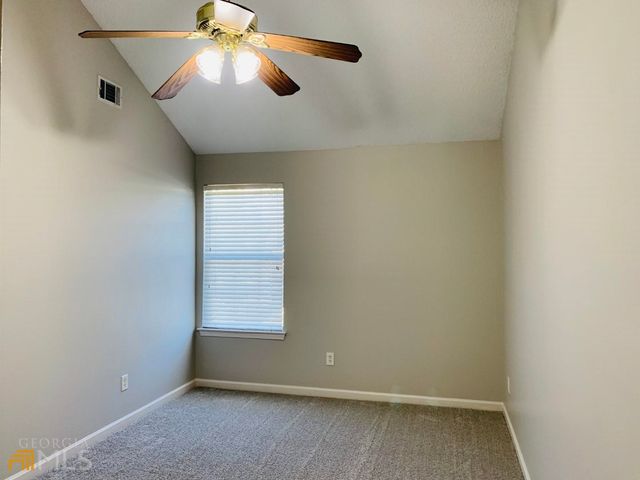 221 Southwind Lane, Newnan, GA 30265