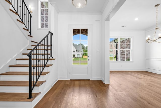 3649 SILVER LAUREL DR, Germantown, TN 38138