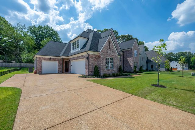 3649 SILVER LAUREL DR, Germantown, TN 38138