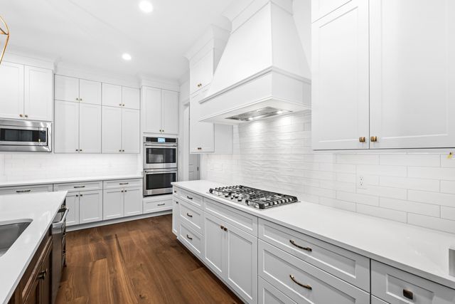 3649 SILVER LAUREL DR, Germantown, TN 38138