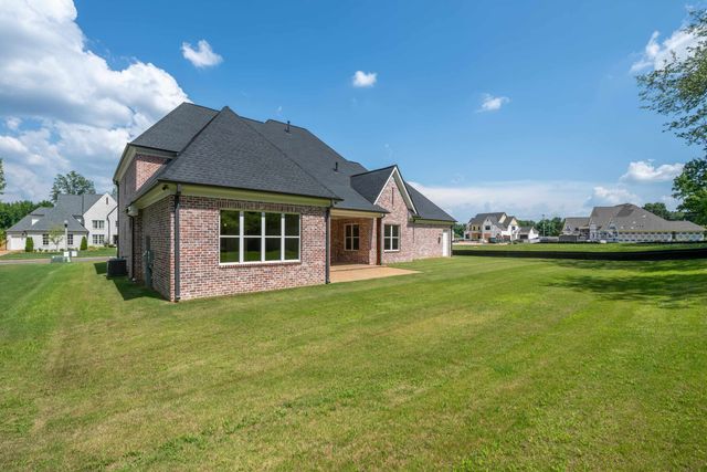 3649 SILVER LAUREL DR, Germantown, TN 38138