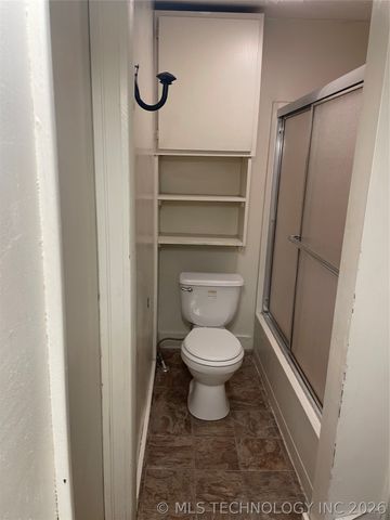 111 Leoser Street, Tahlequah, OK 74464