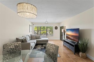 2312 S Cypress Bend Dr 205, Pompano Beach, FL 33069