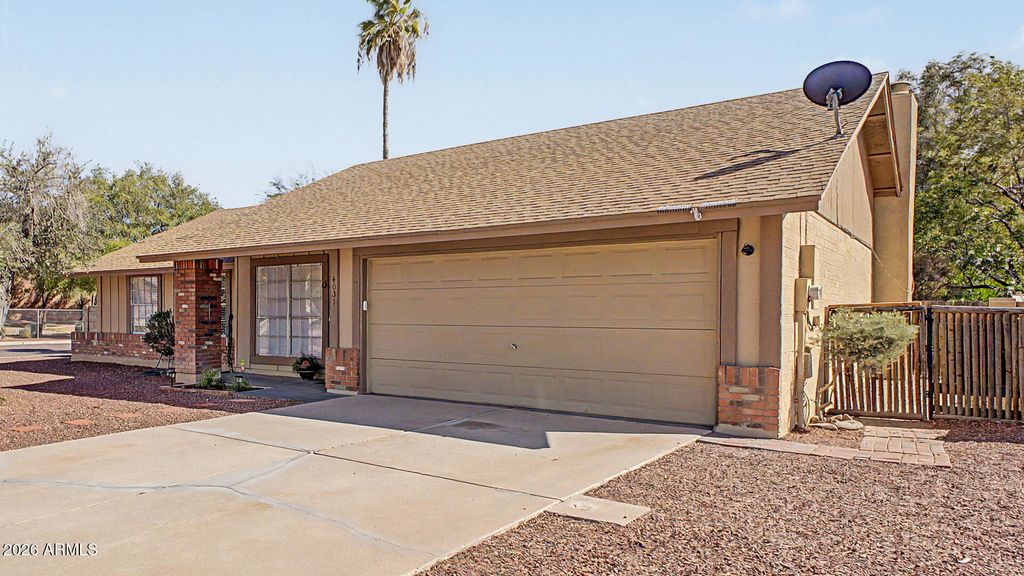 4001 W Villa Rita Drive, Glendale, AZ 85308 — photo 2