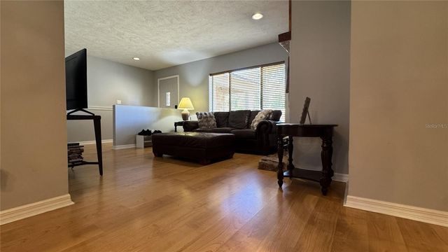 18619 YOKAM AVENUE, Lutz, FL 33549